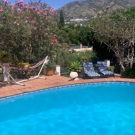 Casa Casandra , Urbanisation Dona Pilar - Beautiful, Peaceful & Tranquil *